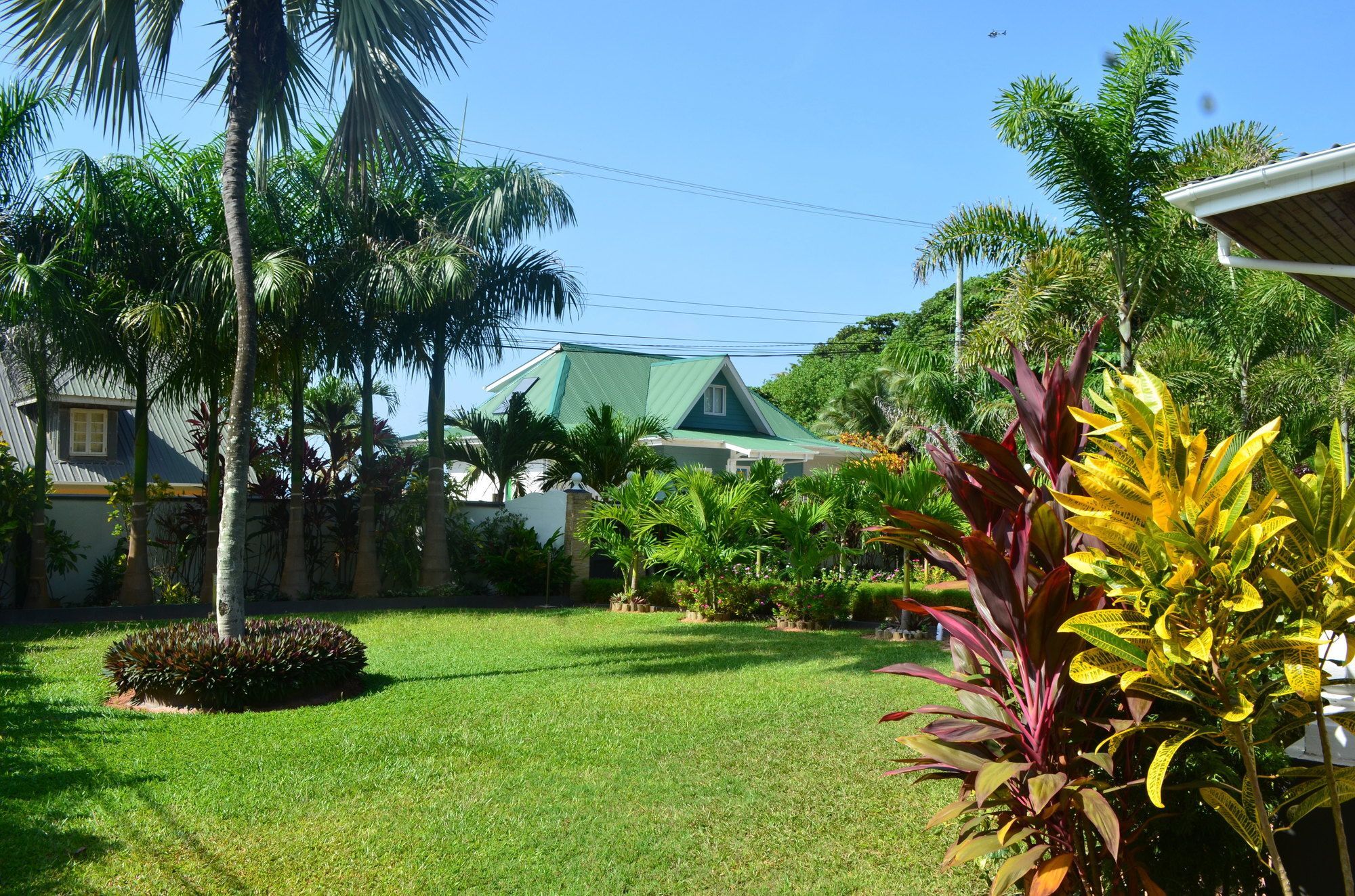 Nid'Aigle Lodge Baie Sainte Anne Exterior foto