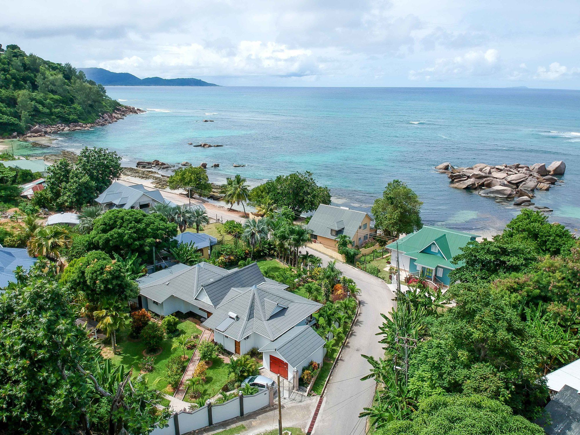 Nid'Aigle Lodge Baie Sainte Anne Exterior foto